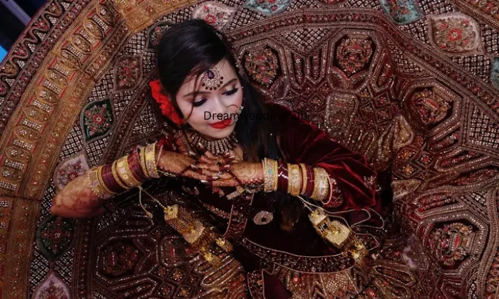 Tanushree Saha Makeup Artist